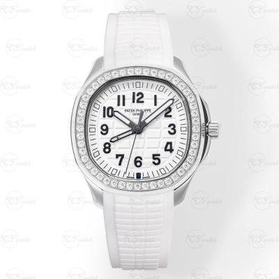 Patek Philippe Aquanaut Luce 5067A Moniteur Blanc Diamant Bézel Femmes Luxe Montre sur la courroie en caoutchouc blanc Quartz Suisse