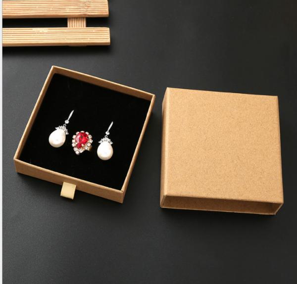 Jewelry Shipping Cardboard Packaging Boxes For Luxury Engagement Bracelet Necklace Small Size