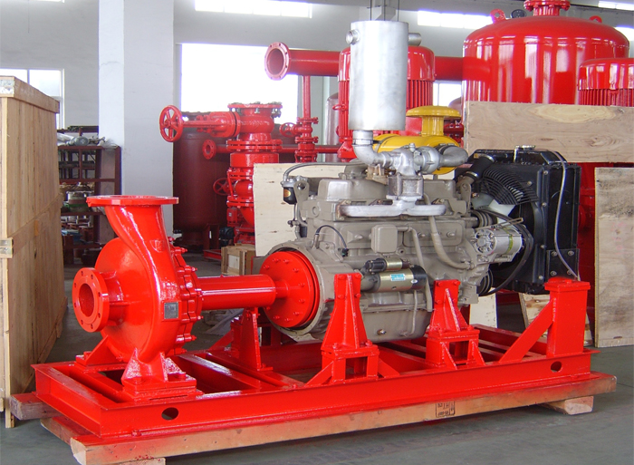 UL/FM водяной помпы пожаротушения всасывания конца 700gpm 130m исполнили