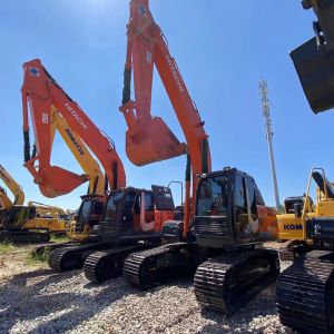 13.3rmp Использованный экскаватор Hitachi Hitachi 200 экскаватор 6670 мм 0,8 м3 ведро