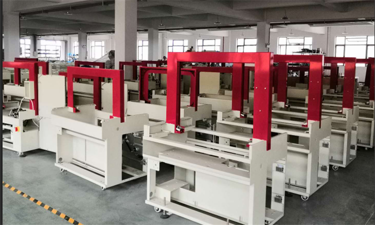 Semi Automatic Bottle Blowing Machine PET Plastic Bottle Blow Molding Machine
