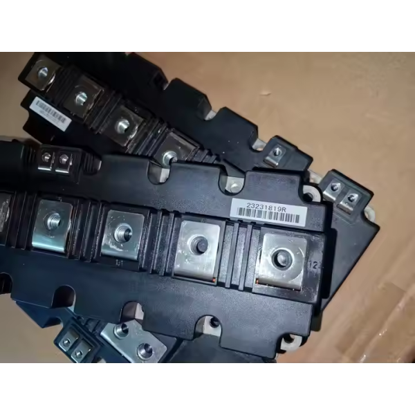 2MBI1400VXB-170E-85 Fuji IGBT Module Low Loss 1400A 1700V for Variable Frequency Drivers