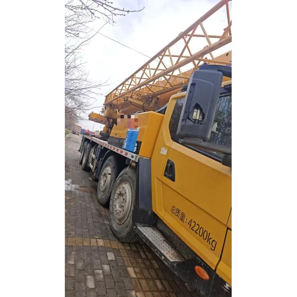 YELLOW Xugong XC MG QY50KA 50ton Truck Crane Small Truck Crane Mobile Crane Truck Mounted Crane in Excellent Condition