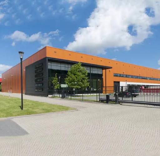 Steel PEB Steel Warehouse Q235 Q345 With Fast Assembly Design Build Solution