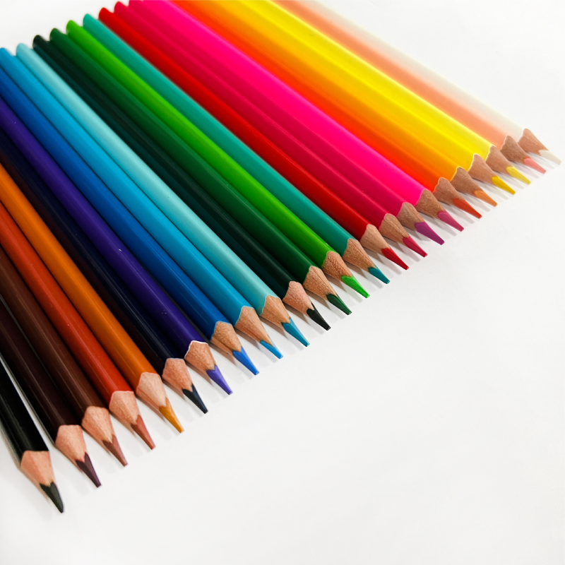 Hot Sell Premium 7 Inch 24PCS Vivid Special Colors Stationery Painting Triangle Wooden Color Pencil