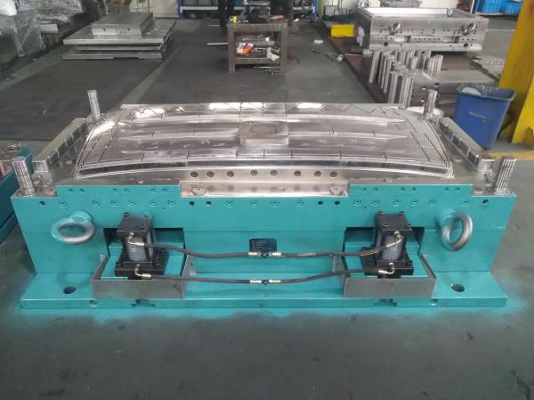 Les moules SMC avec 300000-500000 tirs Durée de vie du moule et démoulage automatique