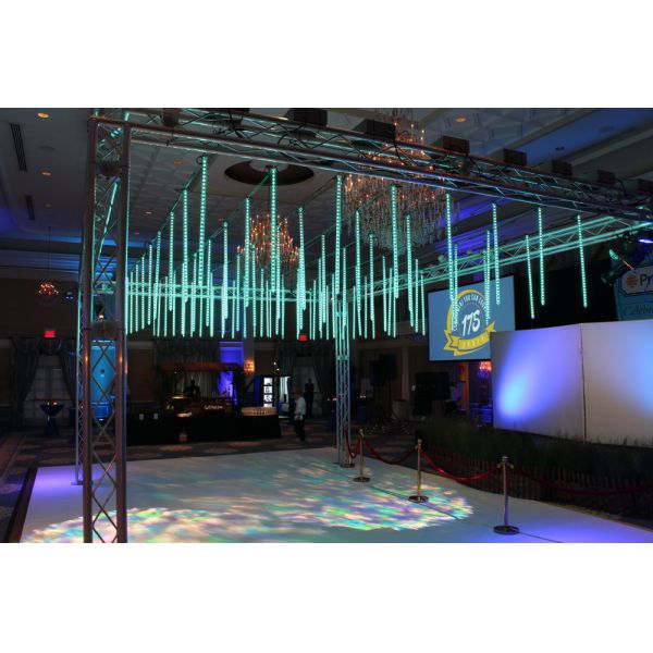 LED 3D Meteor Tube 16 Pixels Vertical Tube Lightings Designed for Stage Projects