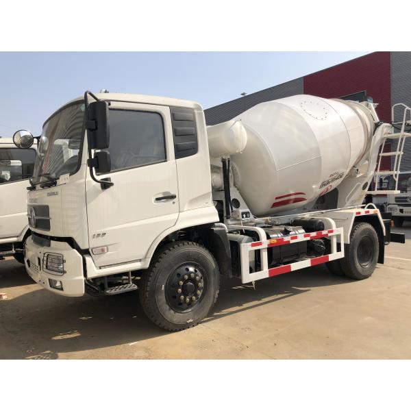 Перевозок тележки конкретного смесителя M3 Dongfeng совершенно новые дворы 6/7