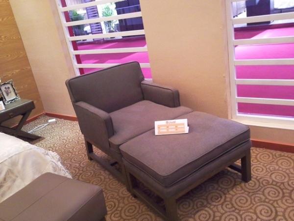 International Custom Hotel Furniture E1 Grade MDF With Oak Veneer Material