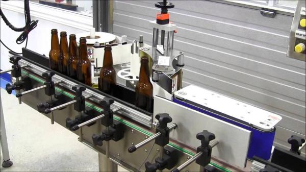 Plastic Glass Automatic Beer Filling Machine 0.33-1L PET Bottle