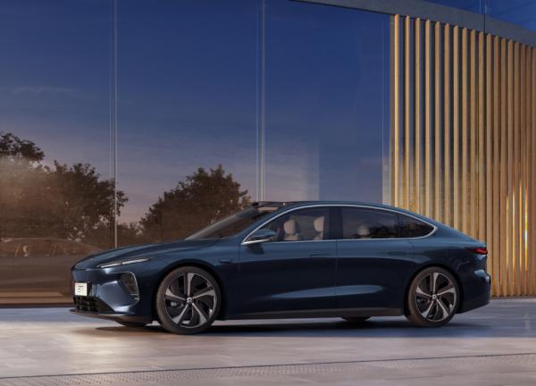 7 Seater High Performance SUV EV Cars NIO ET7 150 Kwh Pure Electric