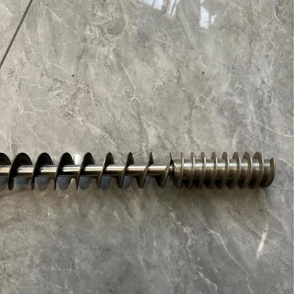 Stainless Steel Heat Resistant Screw Conveyor with Customized Dimensions for Industrial Applications