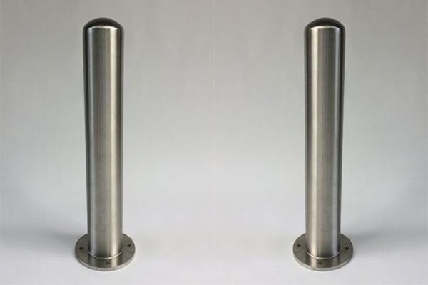 High Elasticity Stainless Steel Bollards Column Wall Thickness 3mm For Building / Road