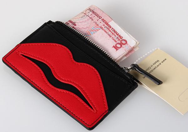 Clear Vinyl Fashion Travel Cosmetic Bag , Small Plastic Makeup Bags With Lip Logo