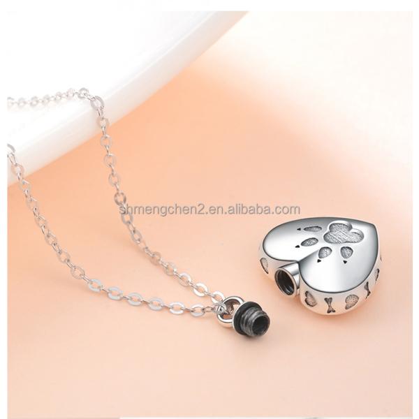 925 Sterling Silver Heart Paw Cremation Pendant Classic Style and CNC Inlay Technology