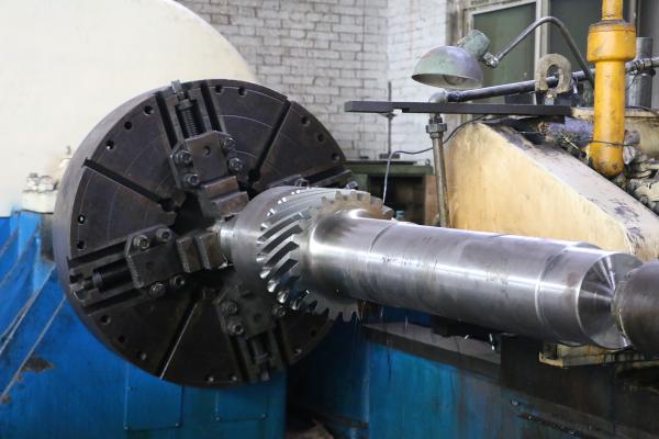 Cylindrical Gear Type Forged 40XHMA Steel Transmission Spare Parts Herringbone Gear Shaft