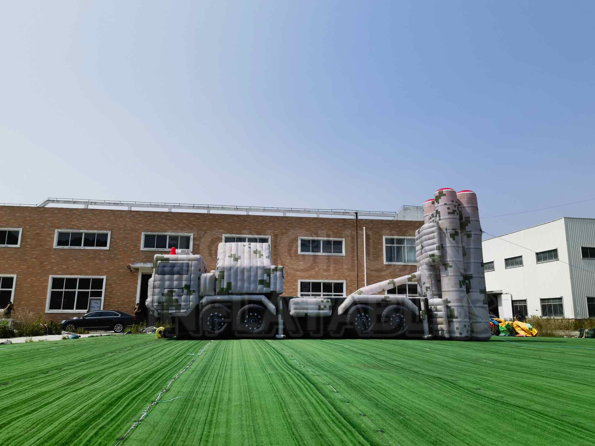 Custom Inflatable Launcher Vehicle Decoy with Vertical Canister Structures and Camouflage Truck Body for Training Displays and Outdoor Simulation Projects