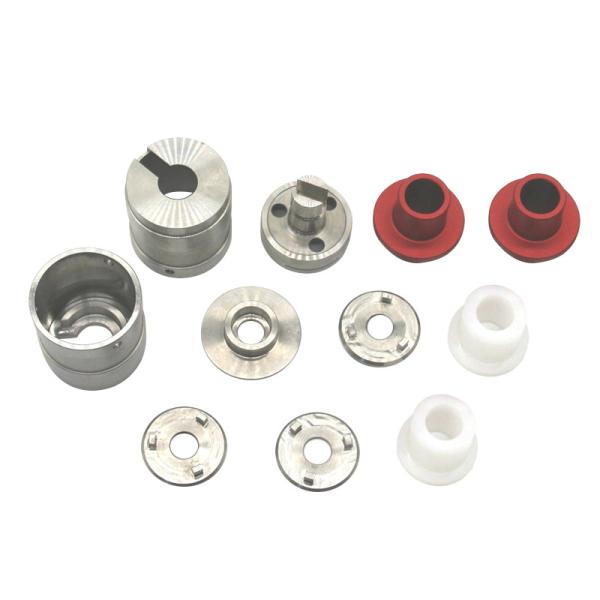Peças de usinagem de torneamento CNC de precisão personalizável com gravação