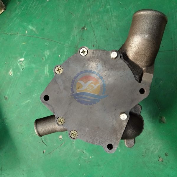 EP100 Water Pump 16100-2833 161002833 Water Pump 22Gear for Hino EP100 Truck Engine Coolant Parts