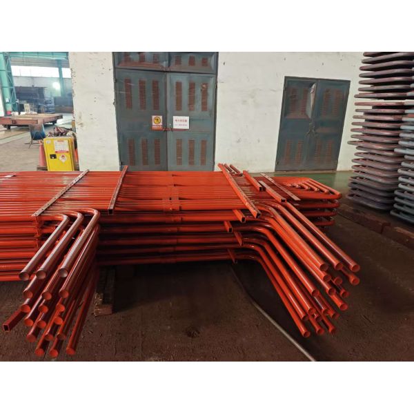 Surchauffeur radiant en acier au carbone personnalisable - Charbon à circulation naturelle