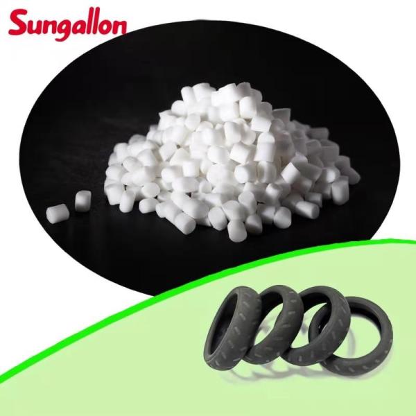 Matériaux élastomères thermoplastiques naturels blancs SEBS SBS 95A TPE Granules TPR Matériau plastique