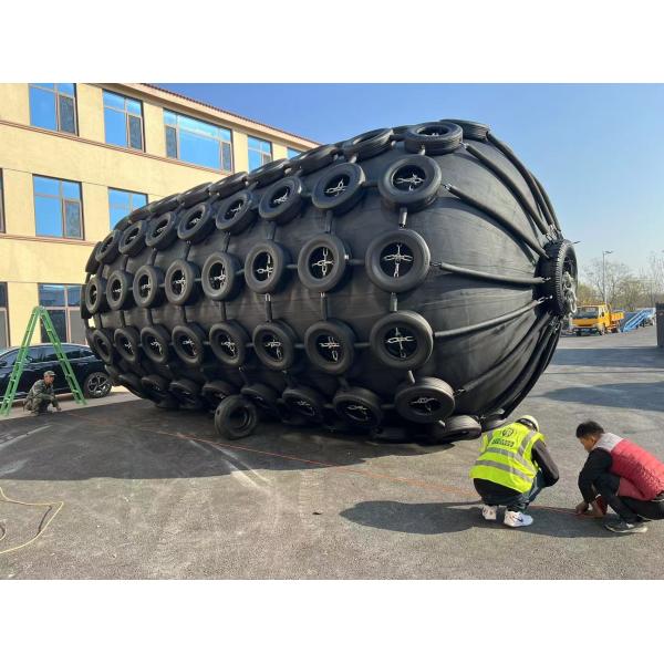 Ship Yokohama Fender Easy Chain / PP Rope Installation For Long Lasting Protection
