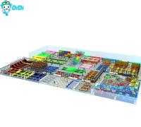 Équipement de terrain de jeu pour enfants de couleurs multiples