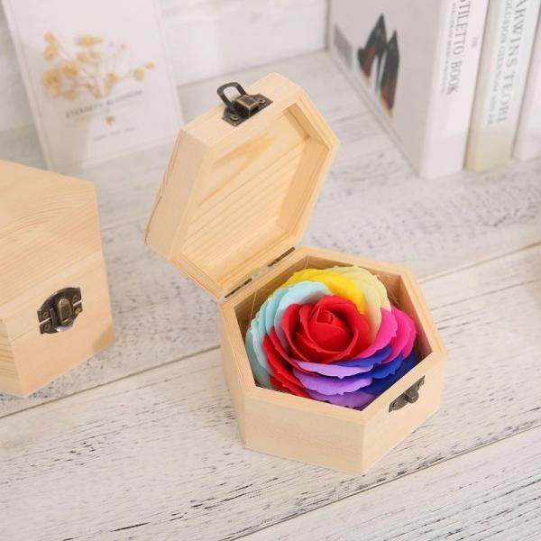 Manufacturers direct sales christmas simulation colorful rose flower gift box soap flower creative gifts