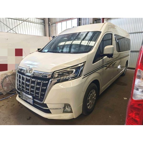 2019 Toyota HiAce Van with 3.5L Engine and Automatic Transmission - Middle East Version