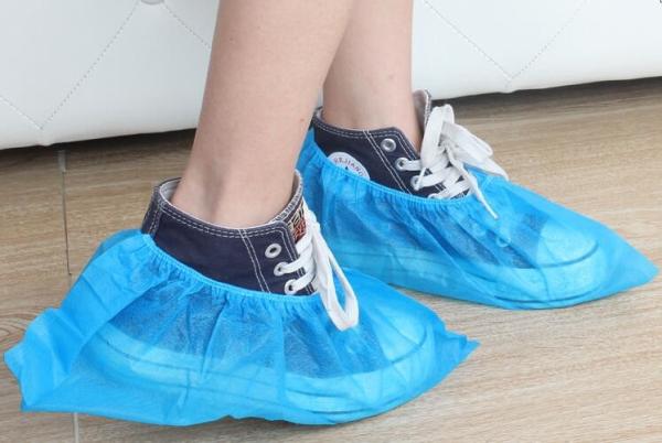 Cor azul não tecida descartável da tampa da sapata para a sala de limpeza dental médica