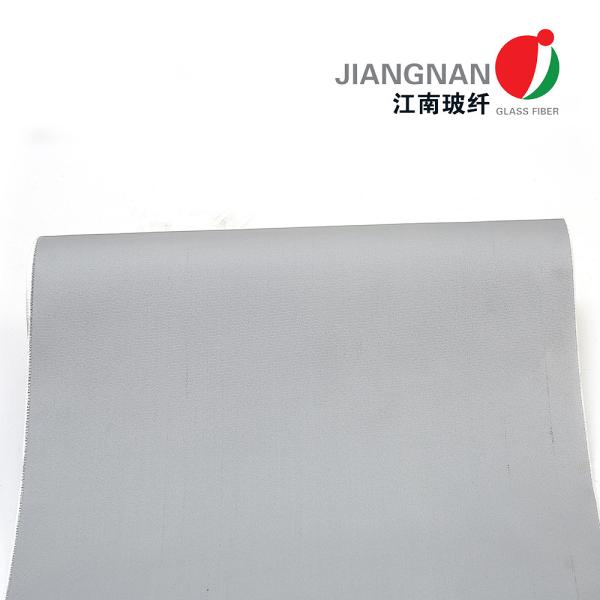 0.5mm Heat Resistant Fire Welding Blankets Roll PU Coated Fiberglass Fabric