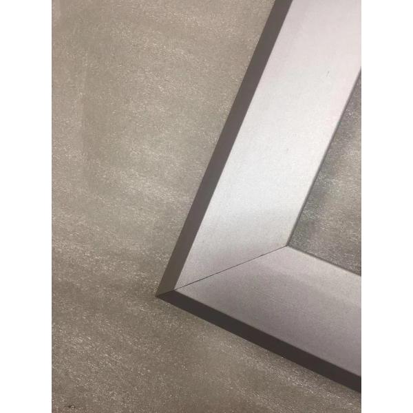 Точность Алуминумфрамес отрезка 45 градусов увидела анодированную рамку потолочного освещения вырезывания алюминиевую с естественным