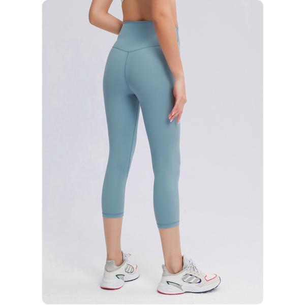 Плотные брюки Капри йоги для ODM женщин приемлемого