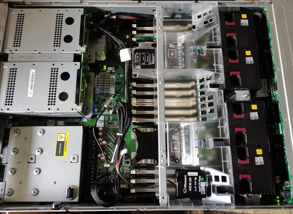 Тайник двойного процессора 8GB DDR4 сервера H3C UniServer R4300 G5 4U Rackmount