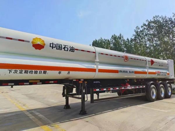 CIMC 3 Axles 8000L/5500L/7000L/7500L Gasoline and Diesel 4 compartments design 28 KL Steel Fuel hydraulic Tank Trailer