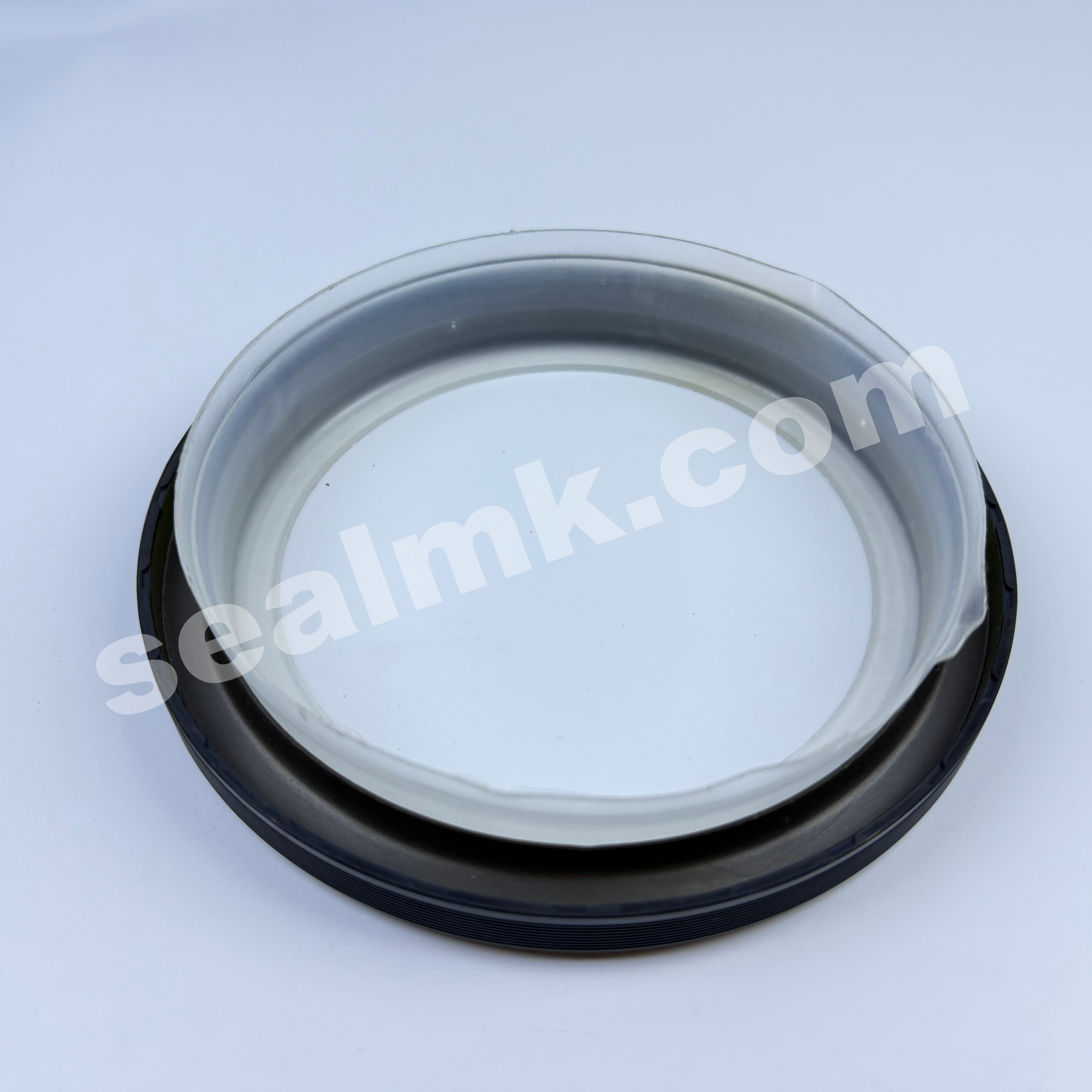 180*205*15 (Suitable for Volvo) | OEM Part Numbers: 20441481, 85108352, 15438963, 1543896 | CORTECO Part Numbers: 20031153B, 82031153 | Elring Part Number: 453.851