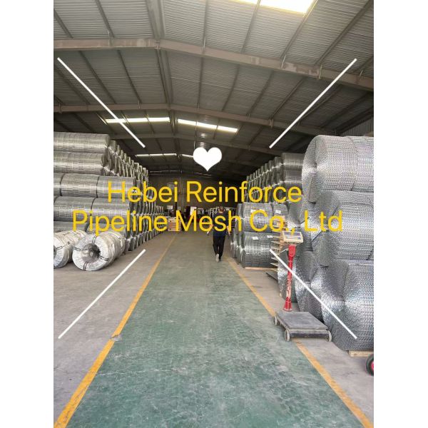 2.4 MM Welded CWC Pipeline Reinforced Mesh Galvanized Wire