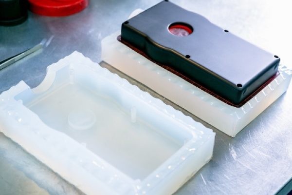 Vehicle Mould Plastic Injection Mold for Customized Silicone Reusable Accessories