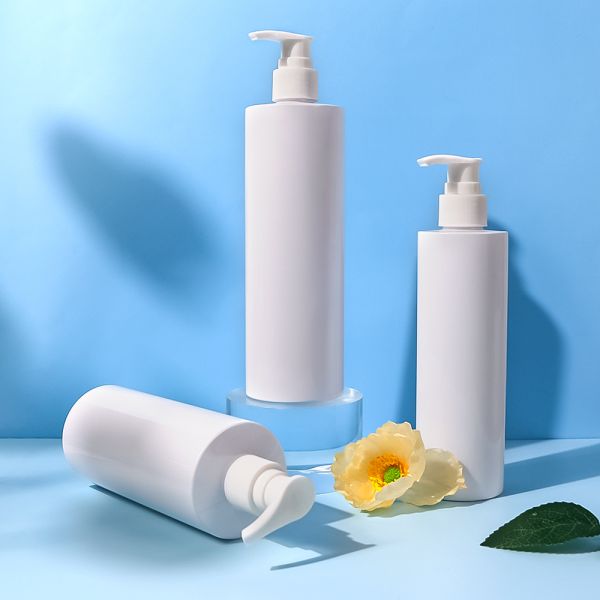 Recyclable Customizable Plastic Cosmetic Bottle with Air-tight Seal for Cosmetics Packaging