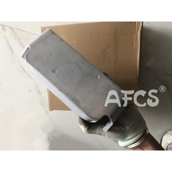 UBC500101 7H327A095BA Oil Cooler Assembly For Land Rover Sport I L320 3.0 D 4x4