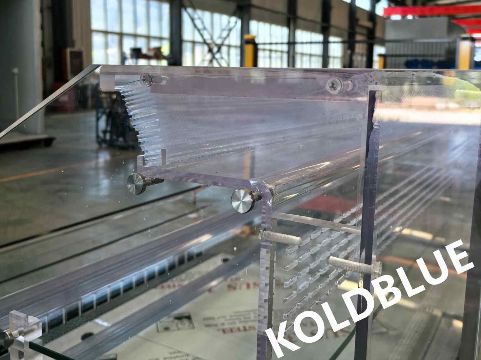 R290 Open Display Chiller With Transparent Body & Auto Water Evaporation
