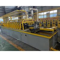 50 à 120 m/min 0,4-1,2 mm Épaisseur du plafond Système de profilage Oméga Furring Machine de formage de rouleaux de canaux