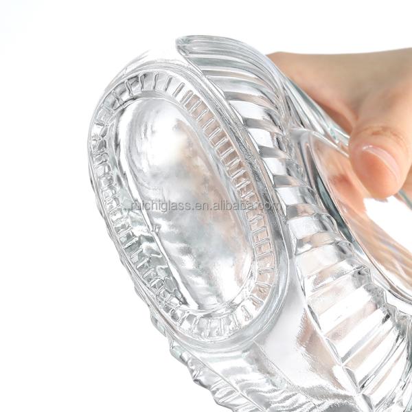 Последние роскошные стили Поверхностная обработка Горячая штамповка 350 мл 500 мл 750 мл Стеклянная бутылка для питья