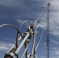 Torre galvanizada do mastro de Guyed da telecomunicação