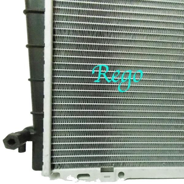 Custom Car Radiator Replacement For Crown Victoria Lincoln Town Car Mercury Grand Marquis