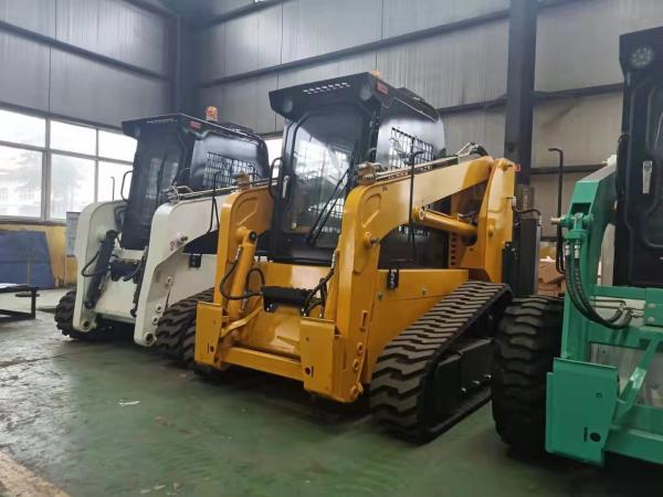 Big Power Disc Type Trencher Rock Saw Tracked Crawler Skid Steer Loader for Operation