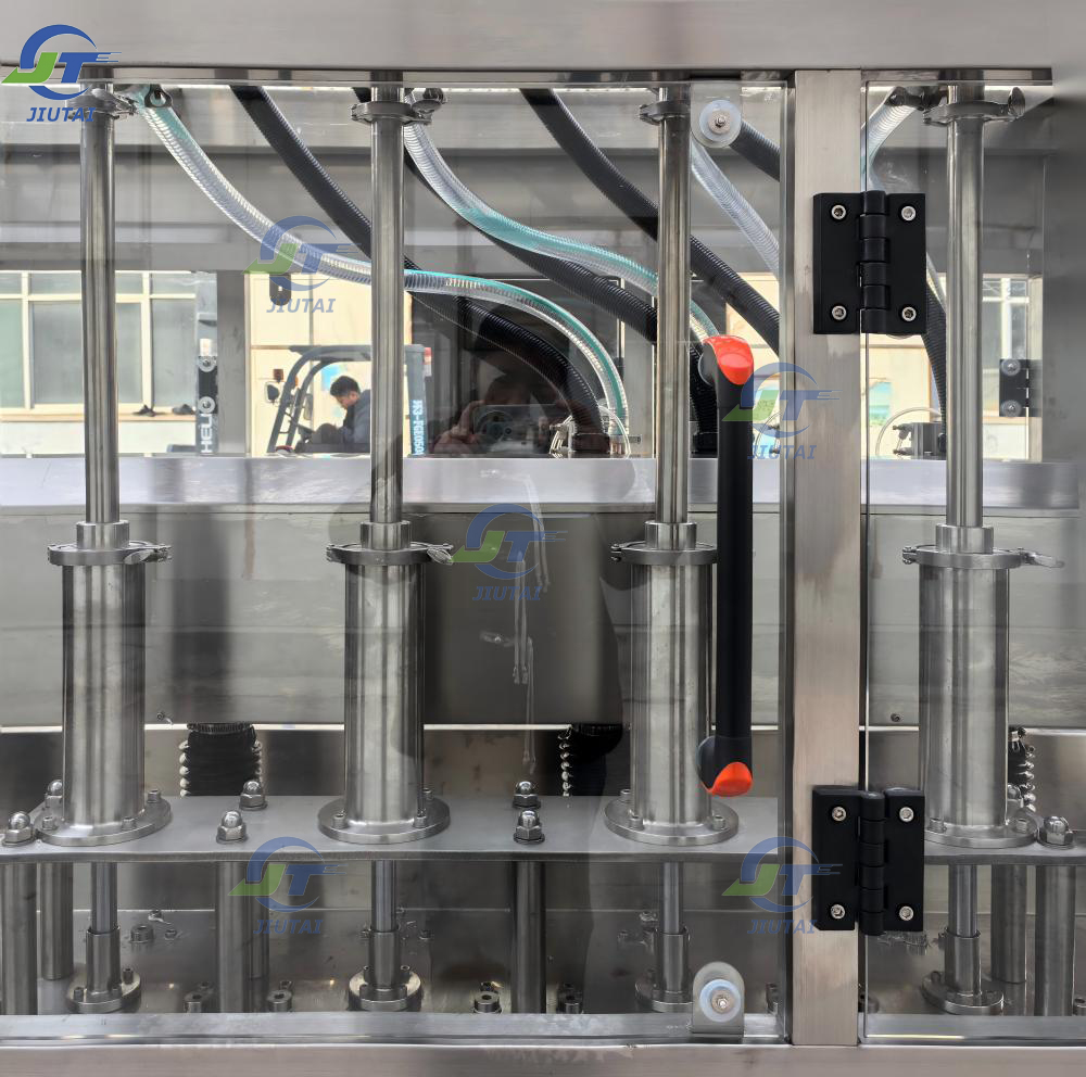 4 Head Automatic Viscous Liquid Ketchup Chilli Sauce Glass Jar Filling Packaging Machine