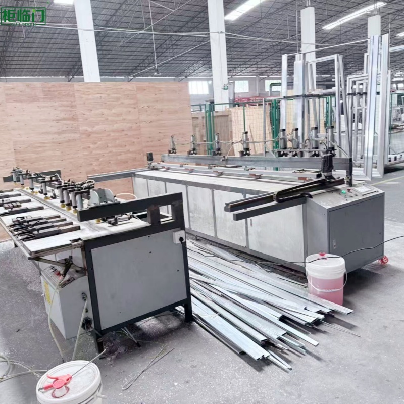Waterproof Modern Aluminum Entry Doors Residential Customized