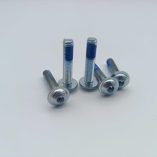 High Strength Durabel ISO7380 Hex Socket Pan Head Botton Screw With Collar