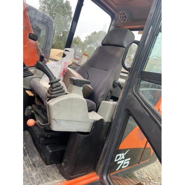Original Paint Crawler Excavator Second Hand DOOSAN DX75 7.6 Ton